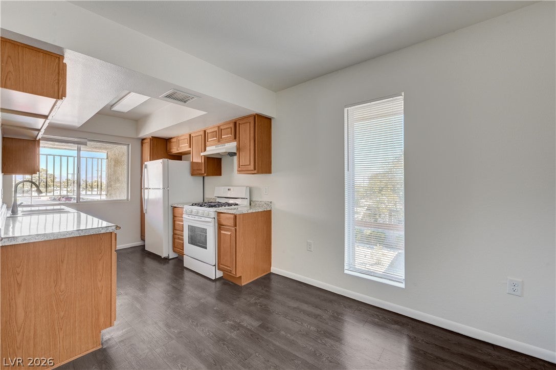 1405 Vegas Valley Drive 162