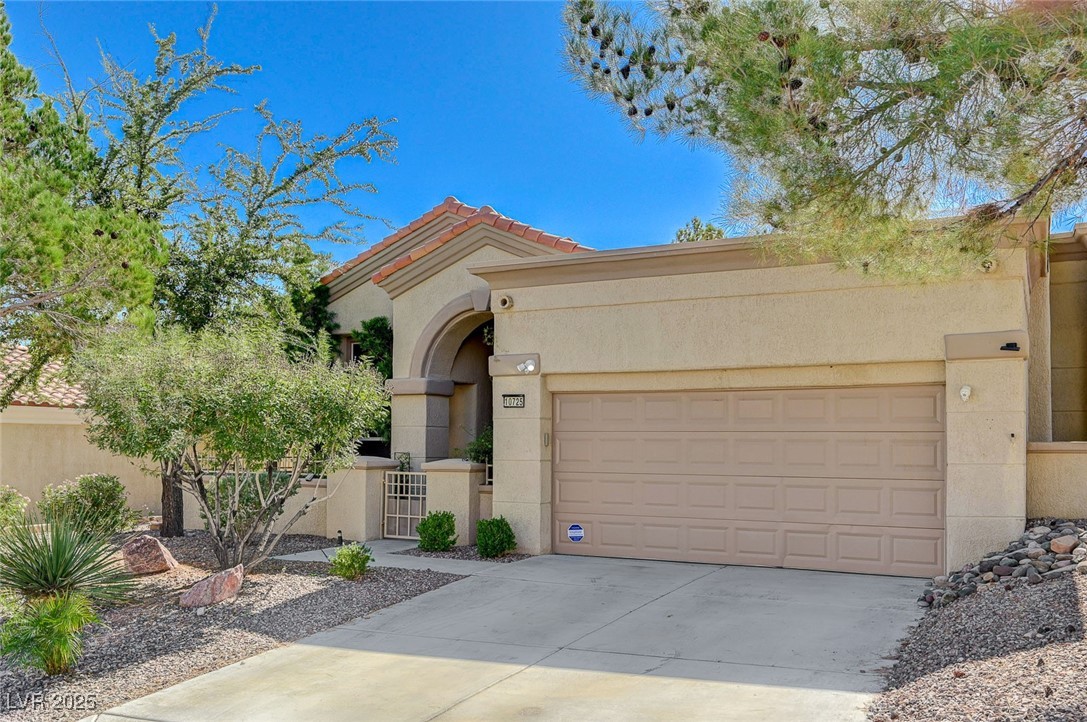 Properties 1 10725 Mission Lakes Avenue 0