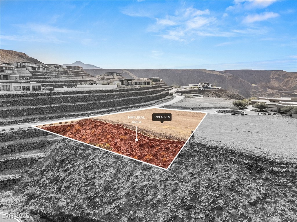 2 Heavens Edge Court