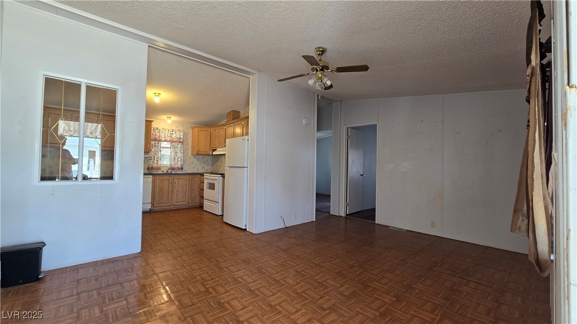 271 Copper Flats Drive, Pahrump, Nevada image 3