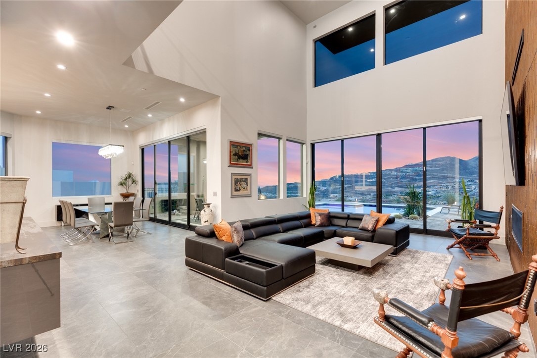 668 Dragon Peak Drive