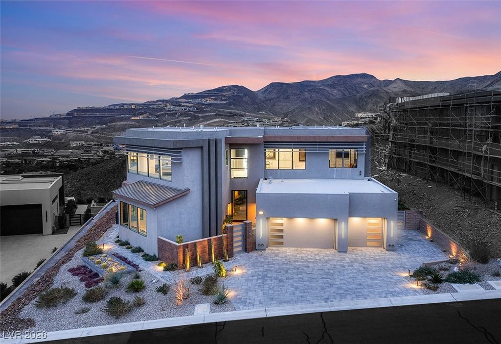 Photo of 668 Dragon Peak Drive, Henderson, NV 89012 (MLS # 2746819)
