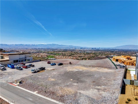 Photo of 7 Sunset Strip, Henderson, NV 89012 (MLS # 2587741)