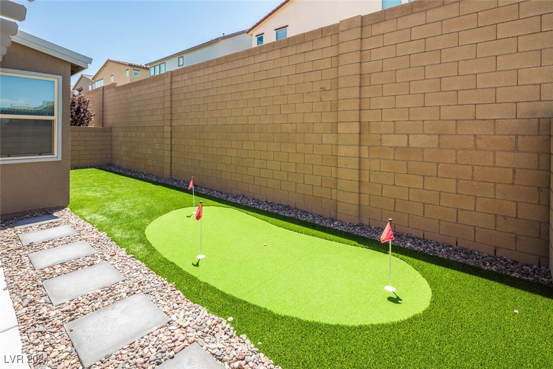 Henderson, Nevada 89044, United States, 4 Bedrooms Bedrooms, ,3 BathroomsBathrooms,Residential,Active,29934