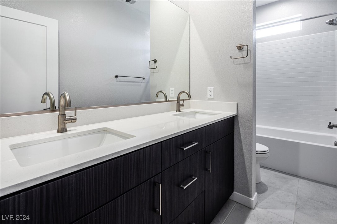 Henderson, Nevada 89044, United States, 4 Bedrooms Bedrooms, ,3 BathroomsBathrooms,Residential,Active,29934