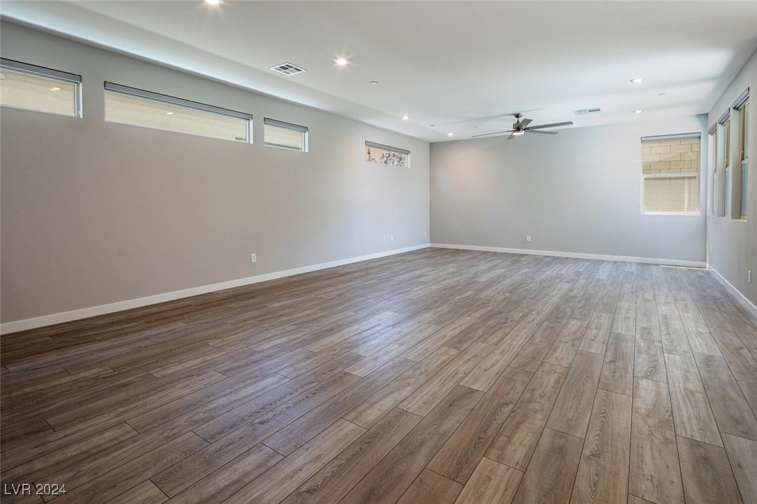 Henderson, Nevada 89044, United States, 4 Bedrooms Bedrooms, ,3 BathroomsBathrooms,Residential,Active,29934