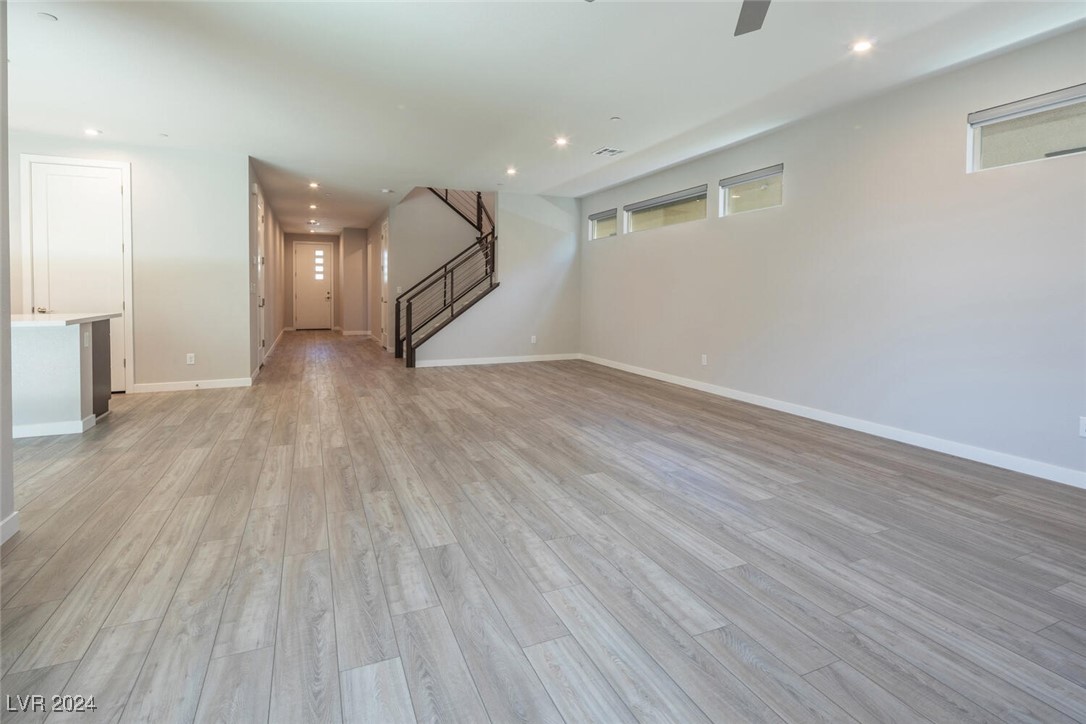 Henderson, Nevada 89044, United States, 4 Bedrooms Bedrooms, ,3 BathroomsBathrooms,Residential,Active,29934