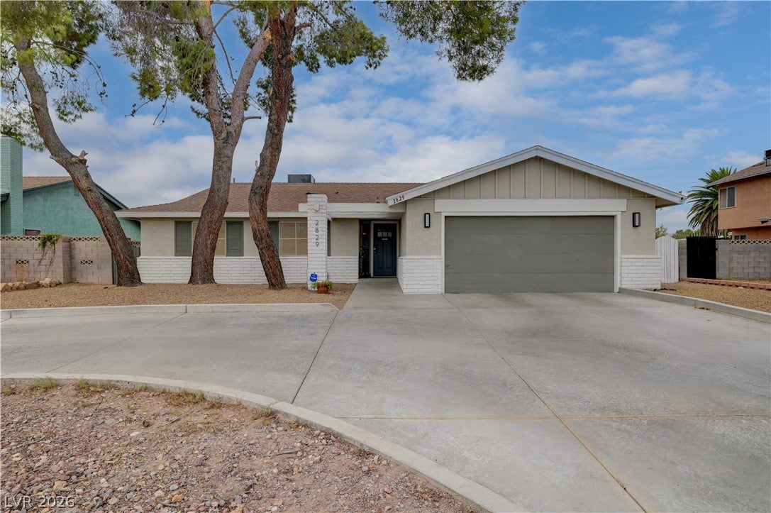 2829 N Michael Way