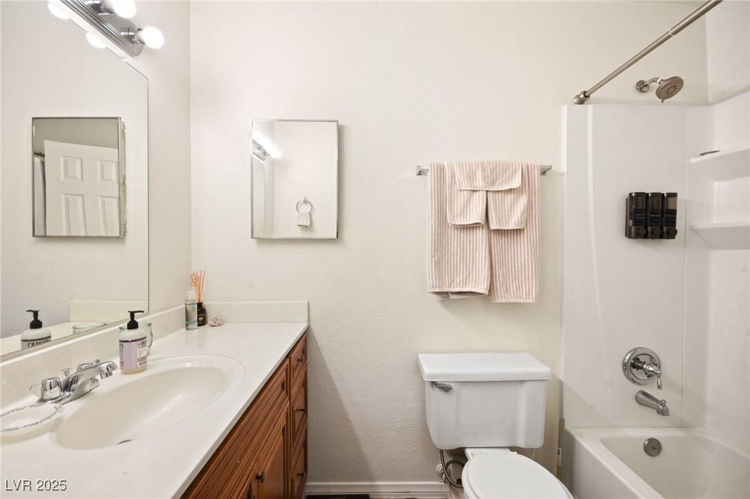 3982 Voxna Street, Las Vegas, Nevada image 5