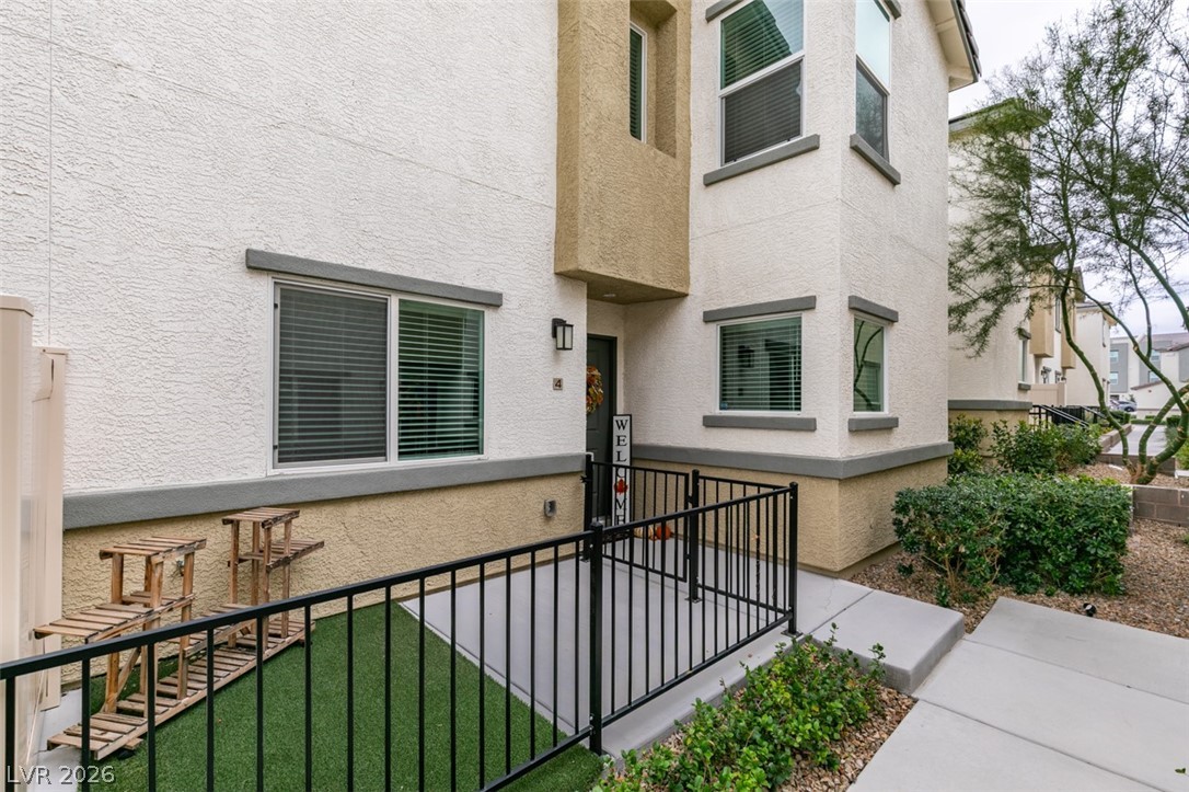 12349 Golden Wreath Road 4