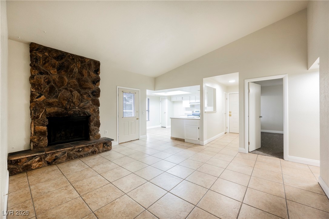 1635 Justin Circle 8