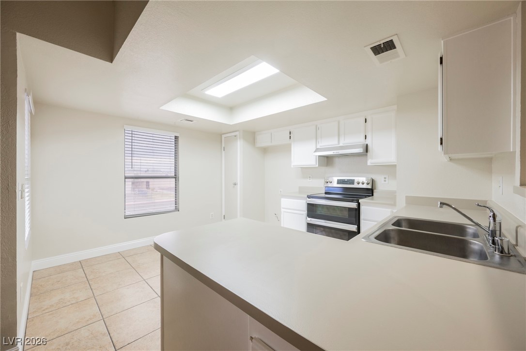 1635 Justin Circle 8