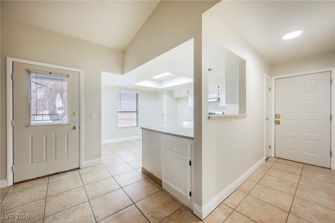 1635 Justin Circle 8