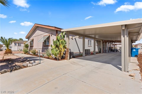 Mobile Home For Sale - 516 White Domes Drive<br/> Overton, NV 89040