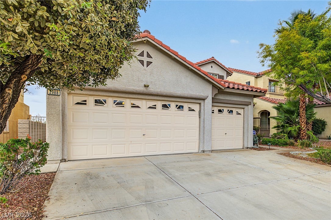 2988 Scenic Valley Way