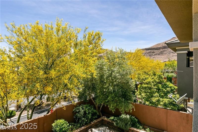 Las Vegas, Nevada 89135, United States, 3 Bedrooms Bedrooms, ,3 BathroomsBathrooms,Residential,Active,186202