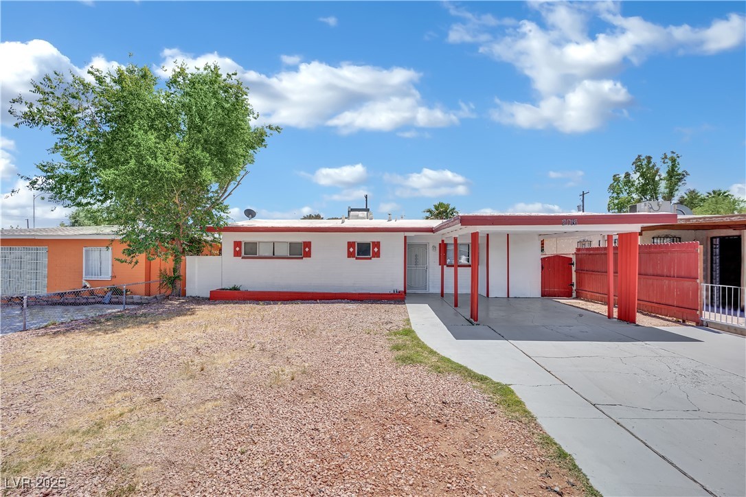 2016 Linden Avenue, Las Vegas, Nevada image 4