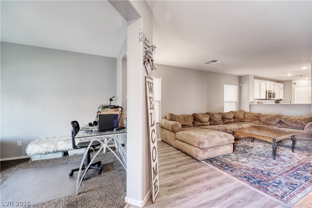 4533 Sunday River Street