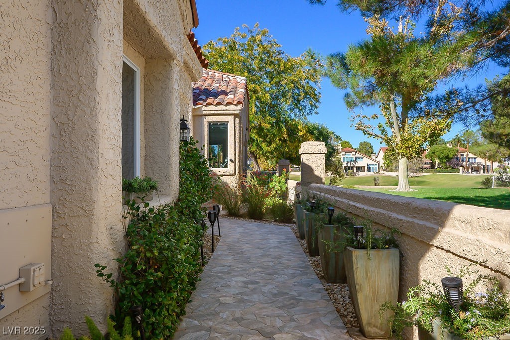 7820 Harbour Towne Avenue