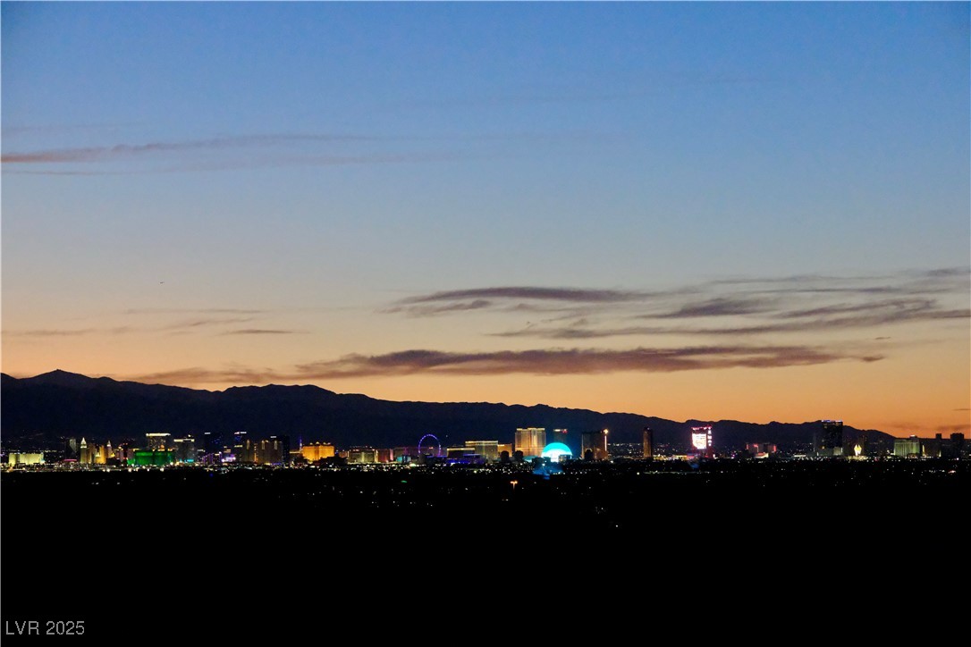 221 ABBEY HILL Street