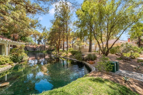 Townhouse For Sale - 6986 Emerald Springs Lane<br/> Clark County, Las Vegas, NV 89113