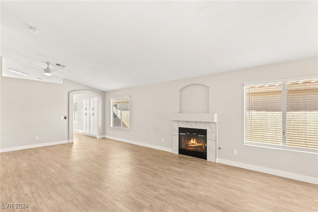 Las Vegas, Nevada 89129, United States, 3 Bedrooms Bedrooms, ,2 BathroomsBathrooms,Residential,Pending,28665