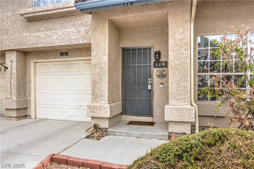 Photo of 114 Gooseberry Lane, Henderson, NV 89074 (MLS # 2827864)