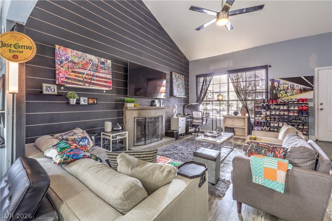 114 Gooseberry Lane