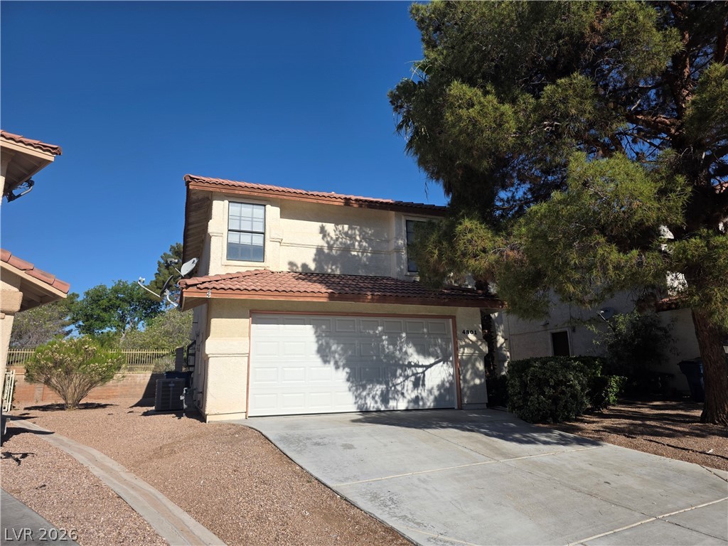 4801 FIESTA LAKES Street