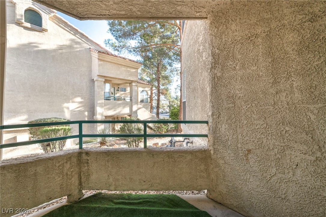 2251 Wigwam Parkway 211