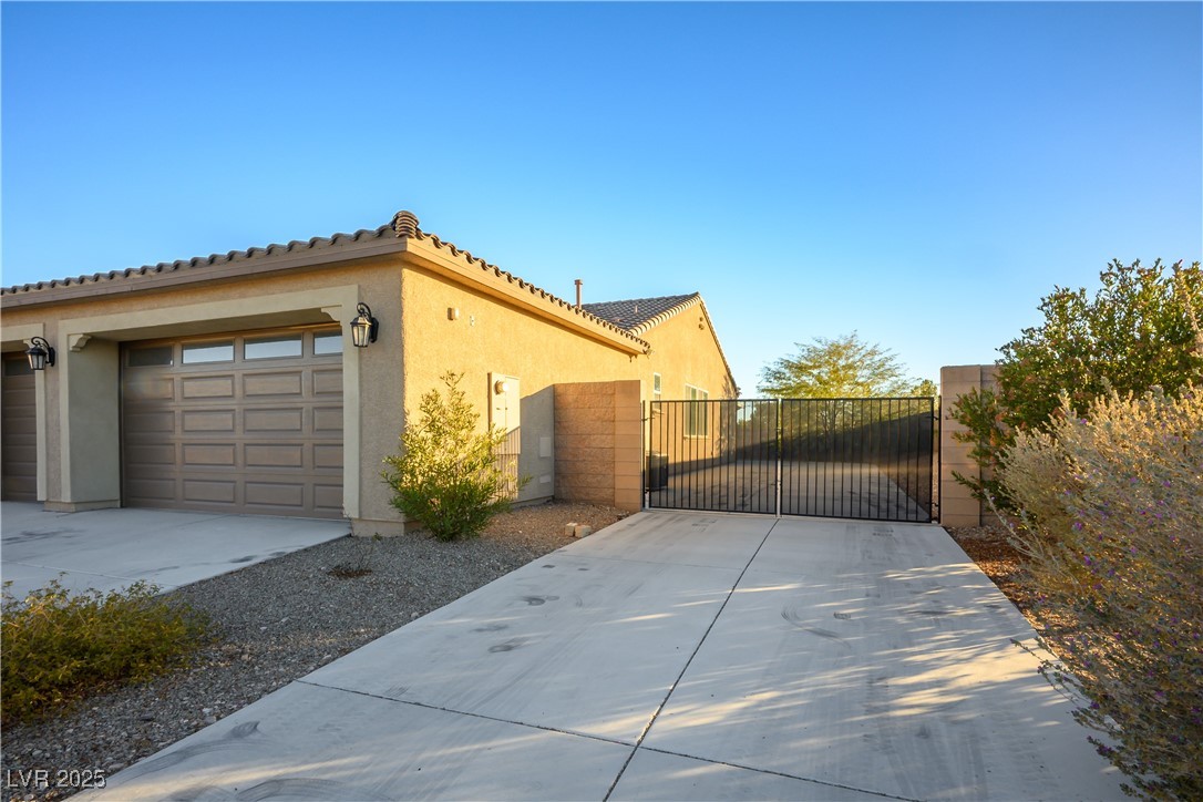 8243 Twin Rock Court