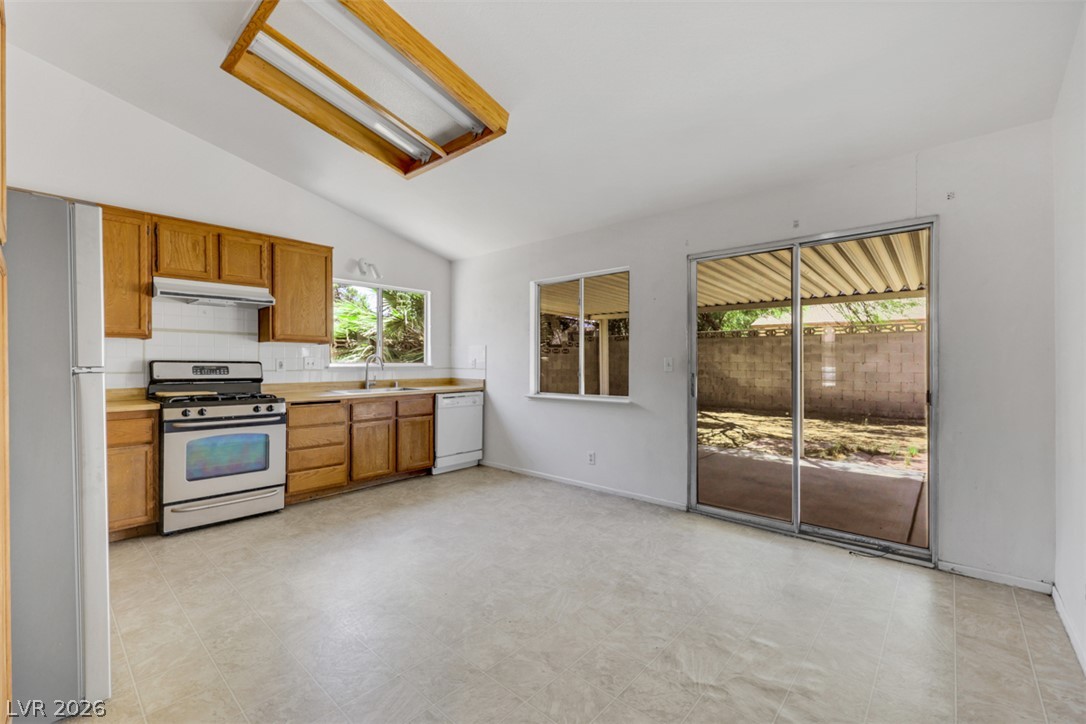 1707 Foxglove Drive