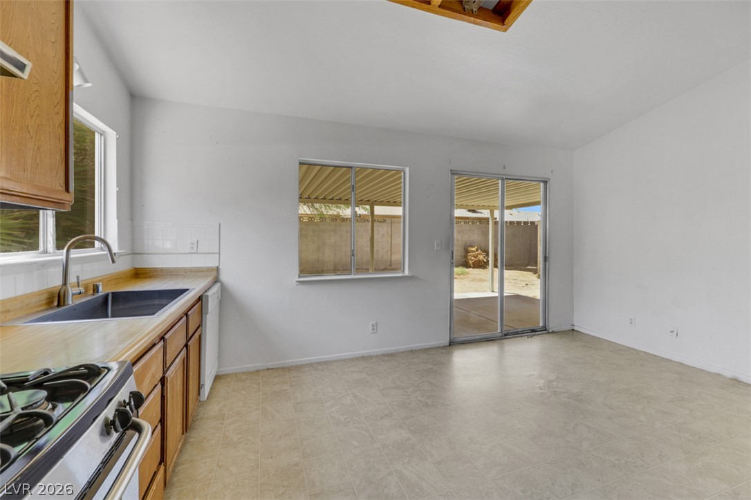 1707 Foxglove Drive