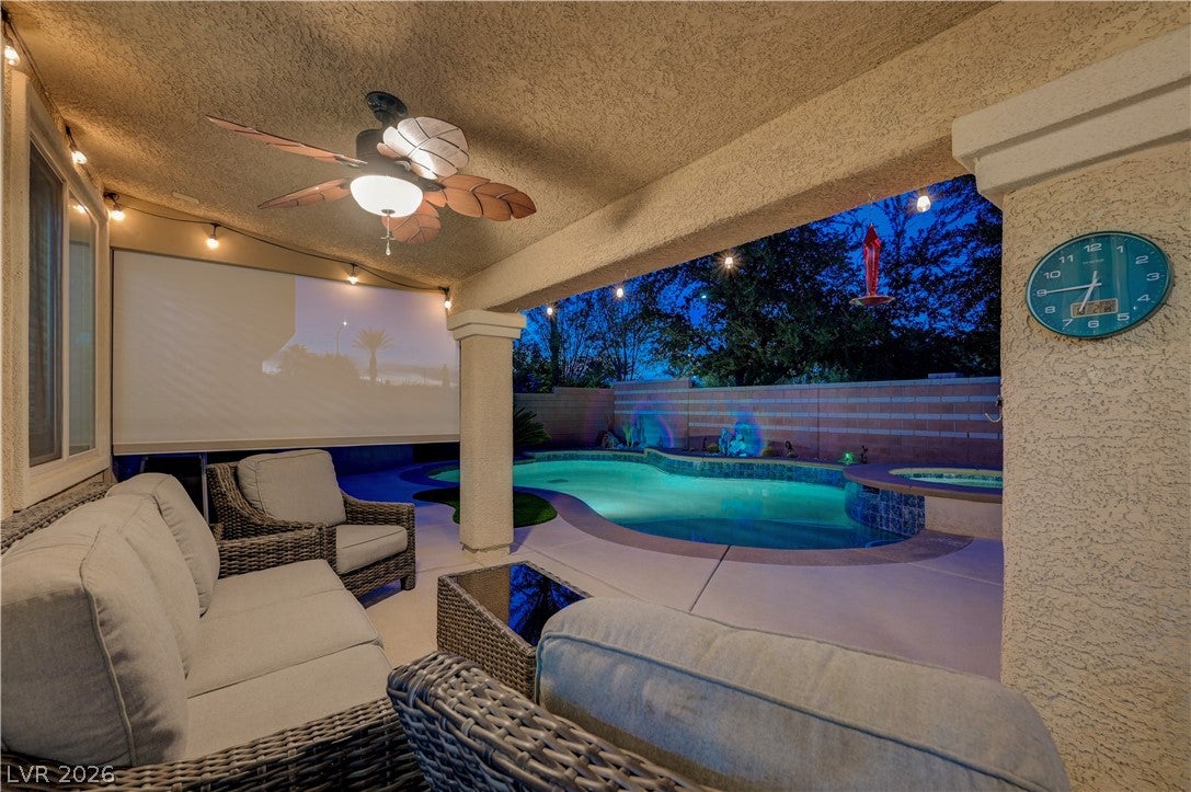 4120 Hawks Glide Avenue