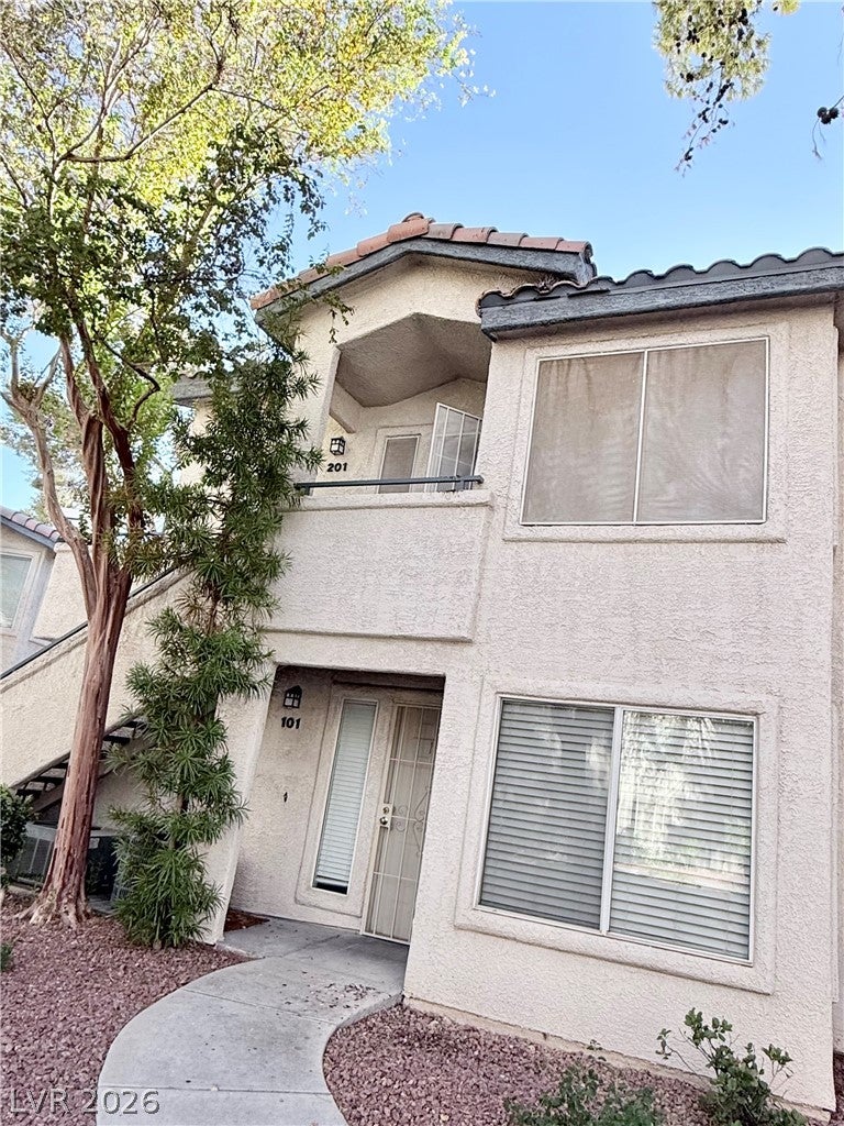3083 Casey Drive 201