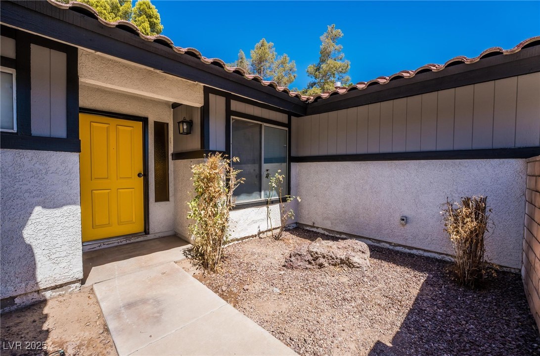 7439 Trudy Lane