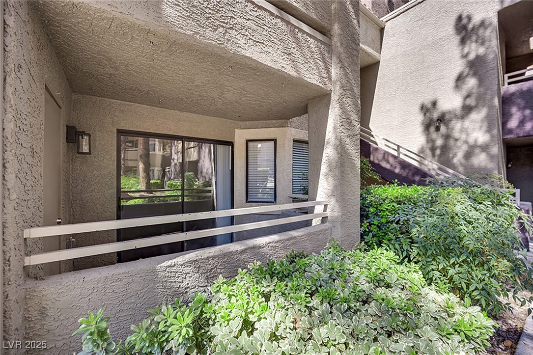 5030 S Rainbow Boulevard 101
