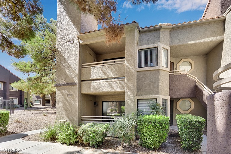 5030 S Rainbow Boulevard 101
