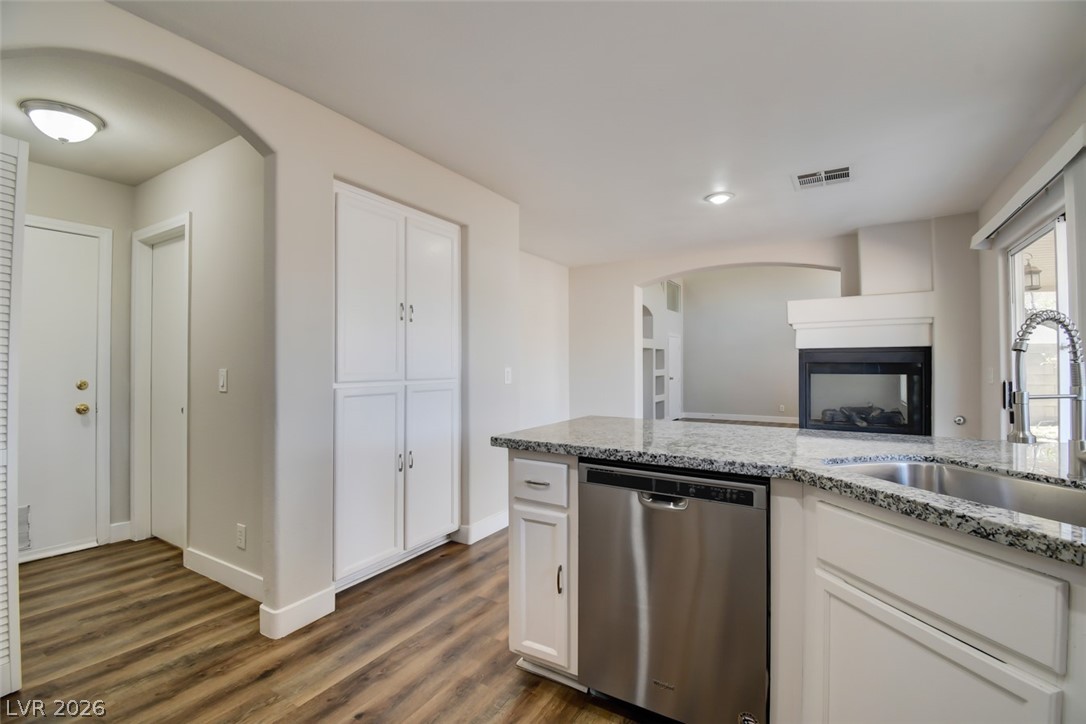 10085 Mystic Dance Street