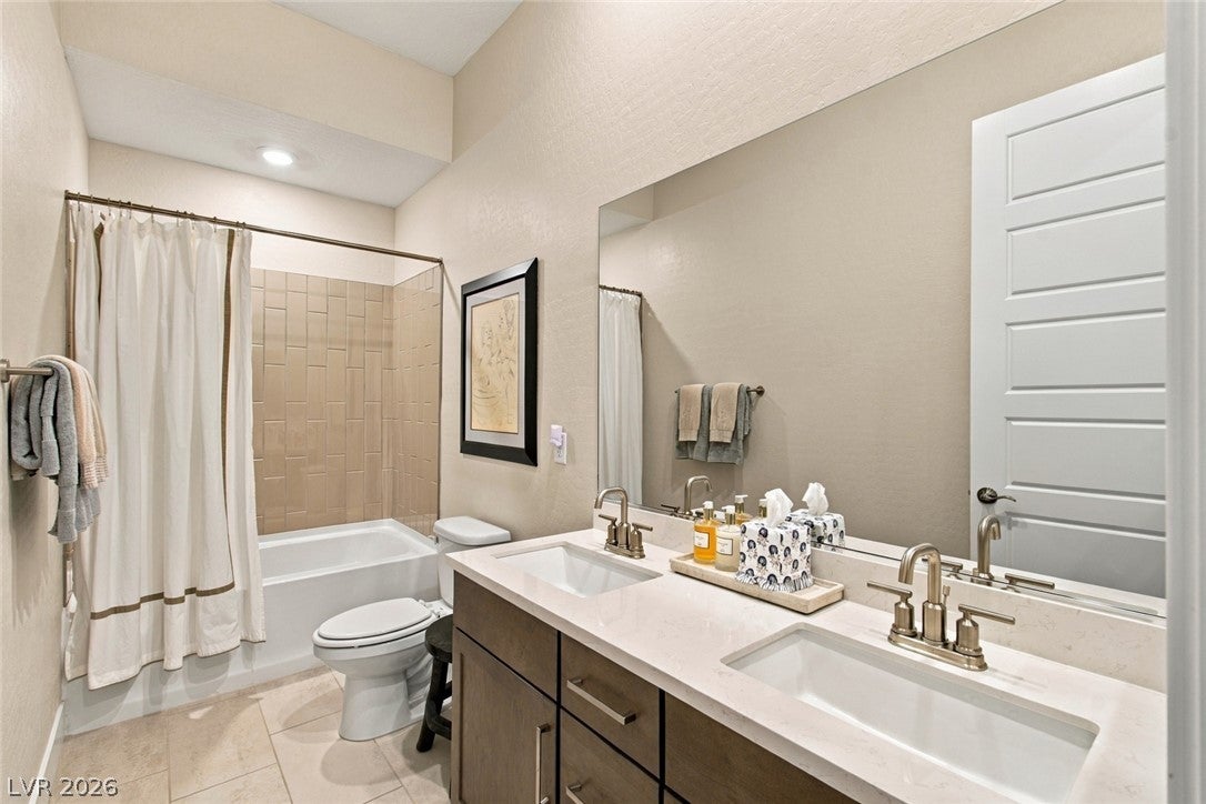 Properties 4 298 Spring Aster Court