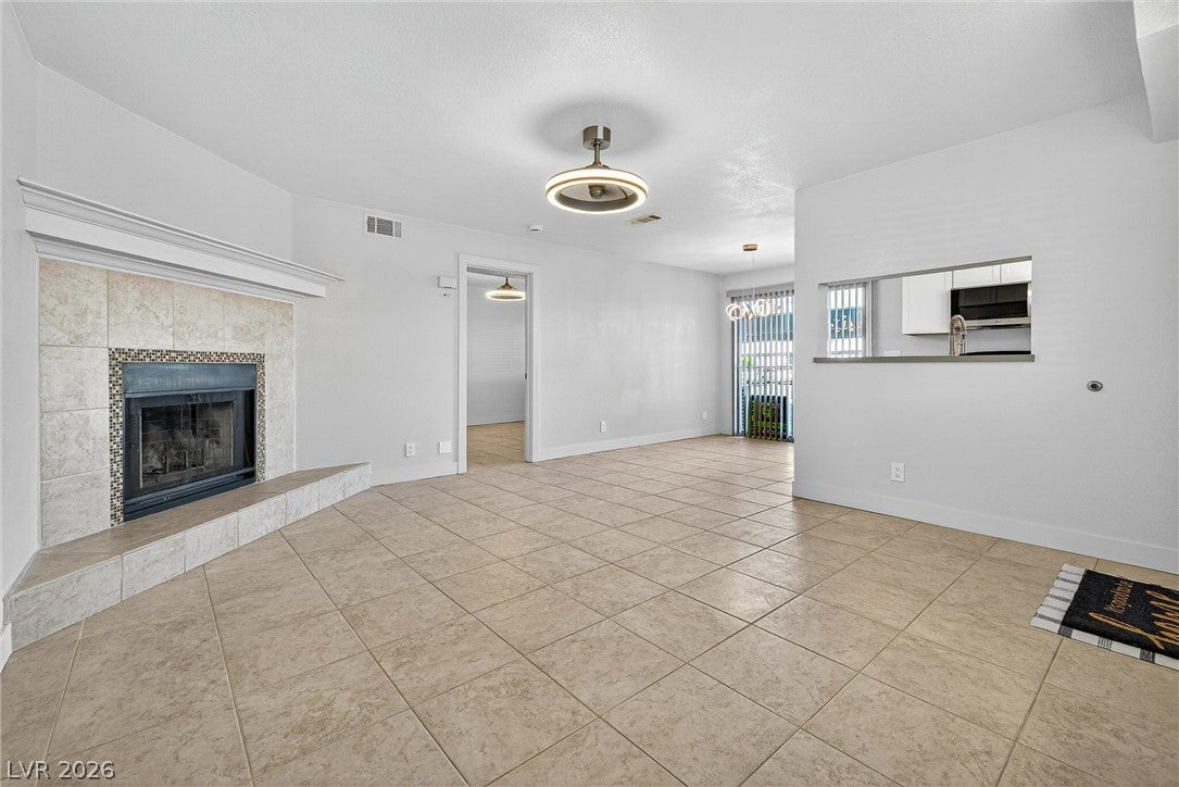 5330 Rod Court 102