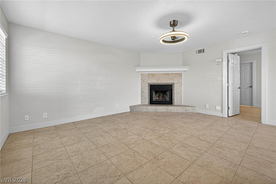 5330 Rod Court 102