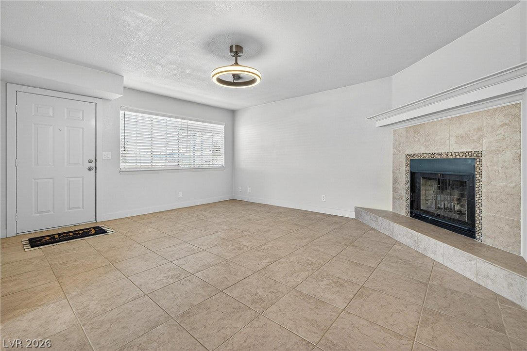 5330 Rod Court 102