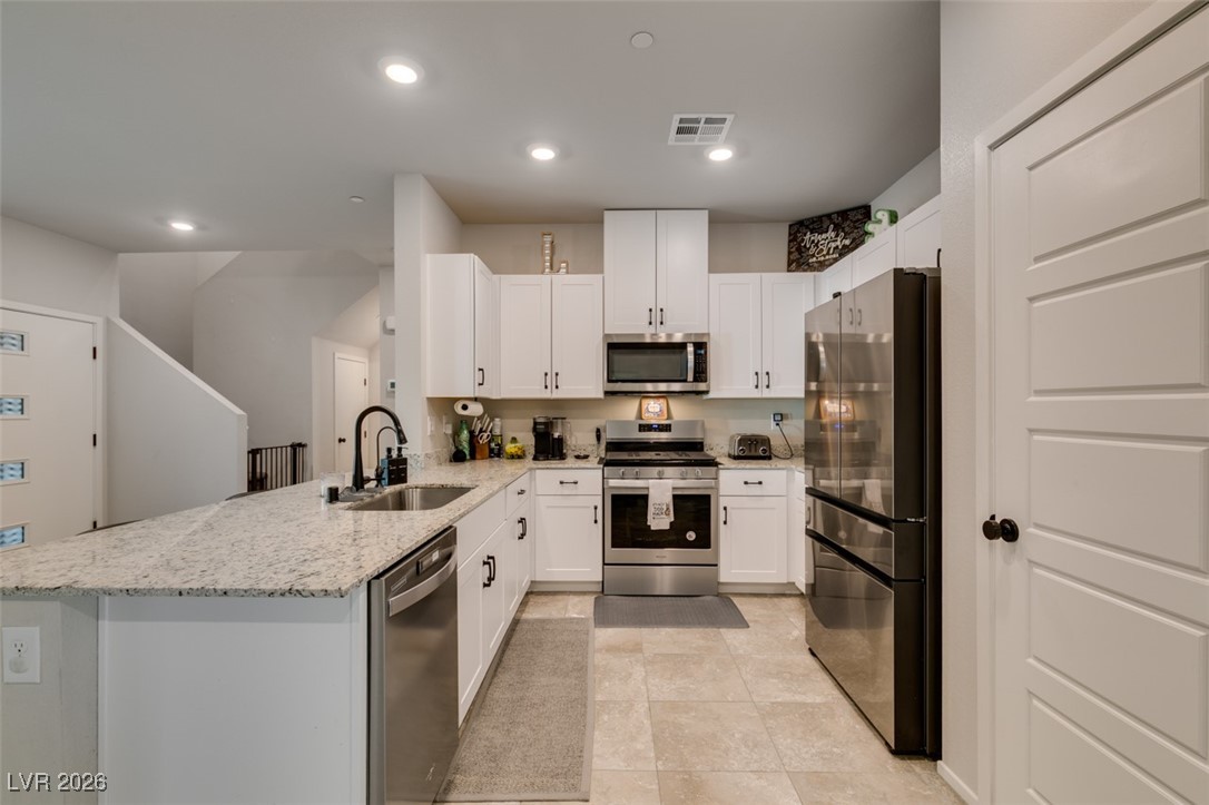 7489 Onyx Star Street