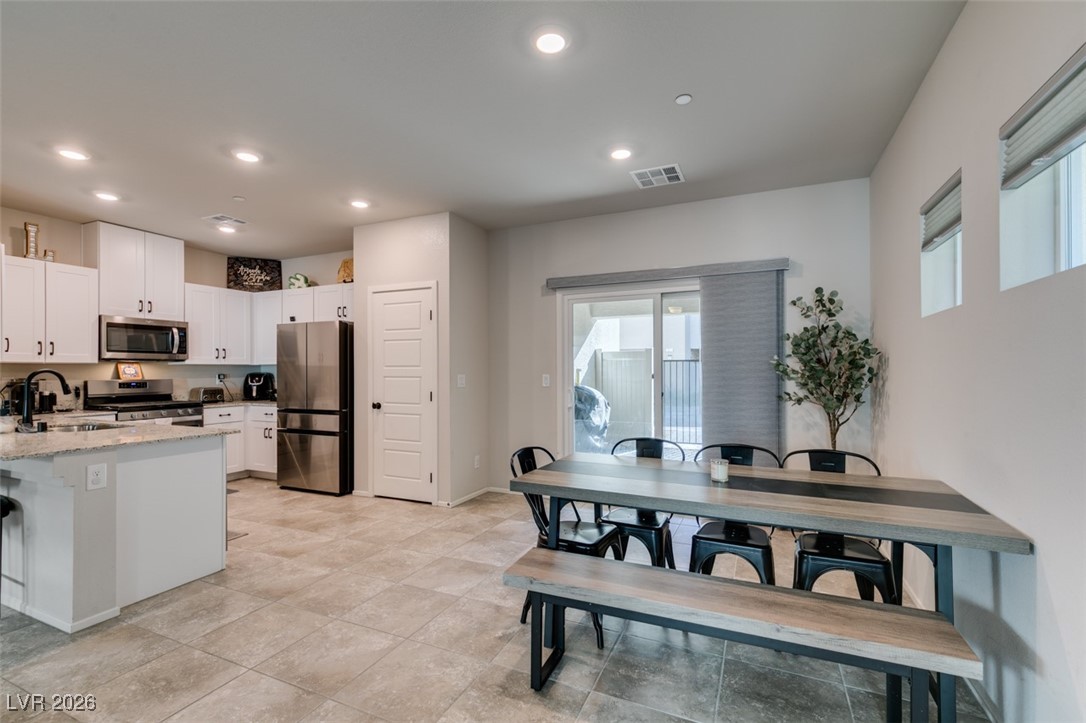 7489 Onyx Star Street