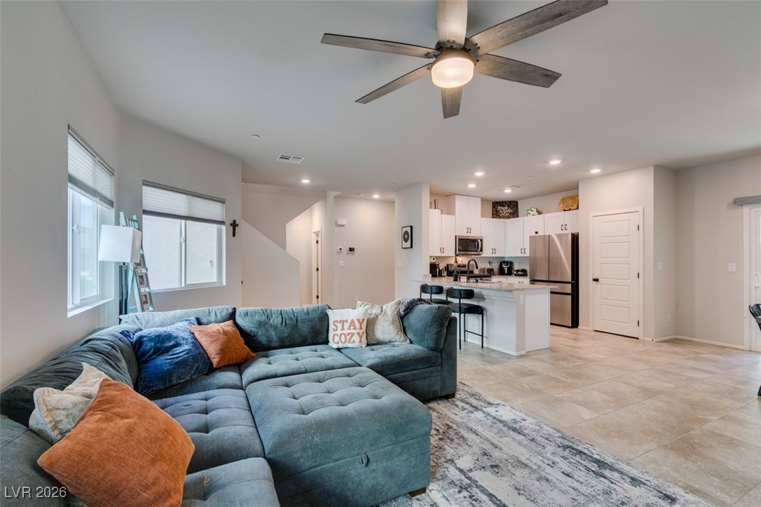 7489 Onyx Star Street