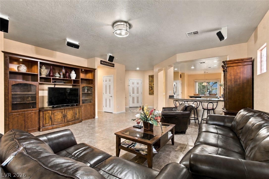 3922 Welsh Pony Street