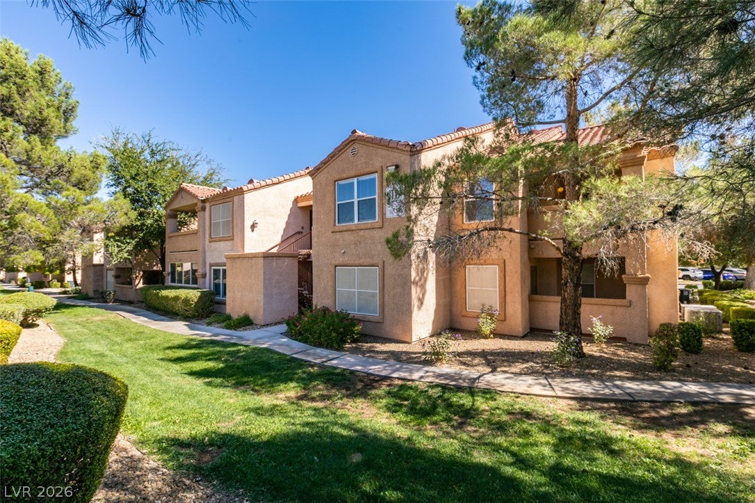 1150 N Buffalo Drive 2008