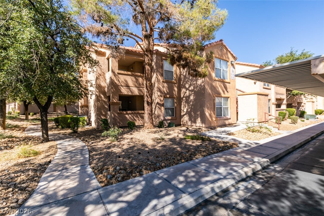 1150 N Buffalo Drive 2008