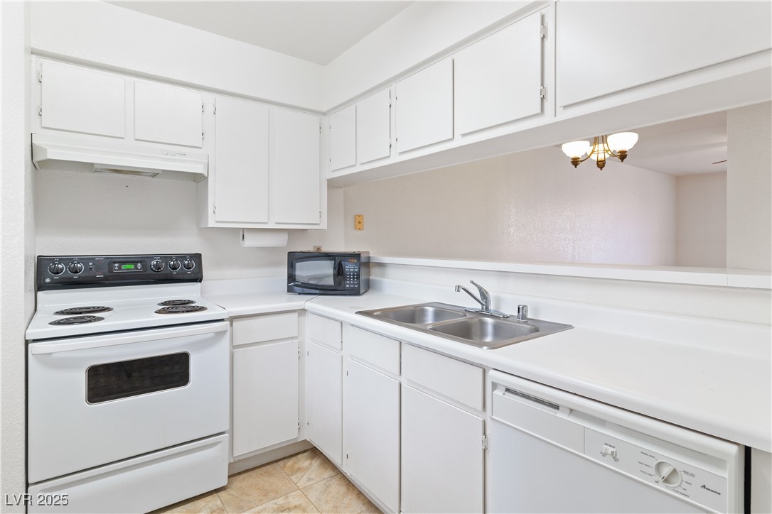 2036 Mesquite Lane #103, Laughlin, Nevada image 9